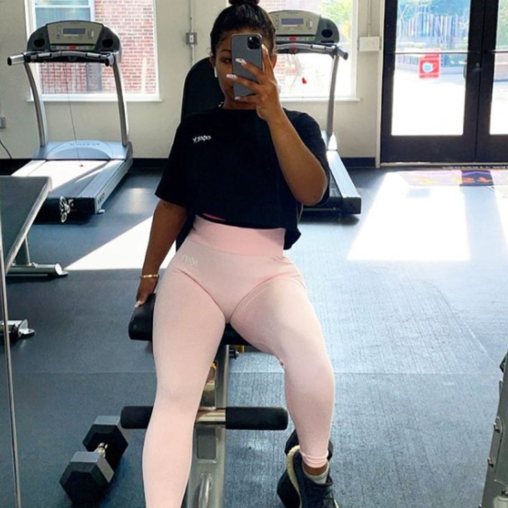 Seamless Leggings - Picture 2 of 4